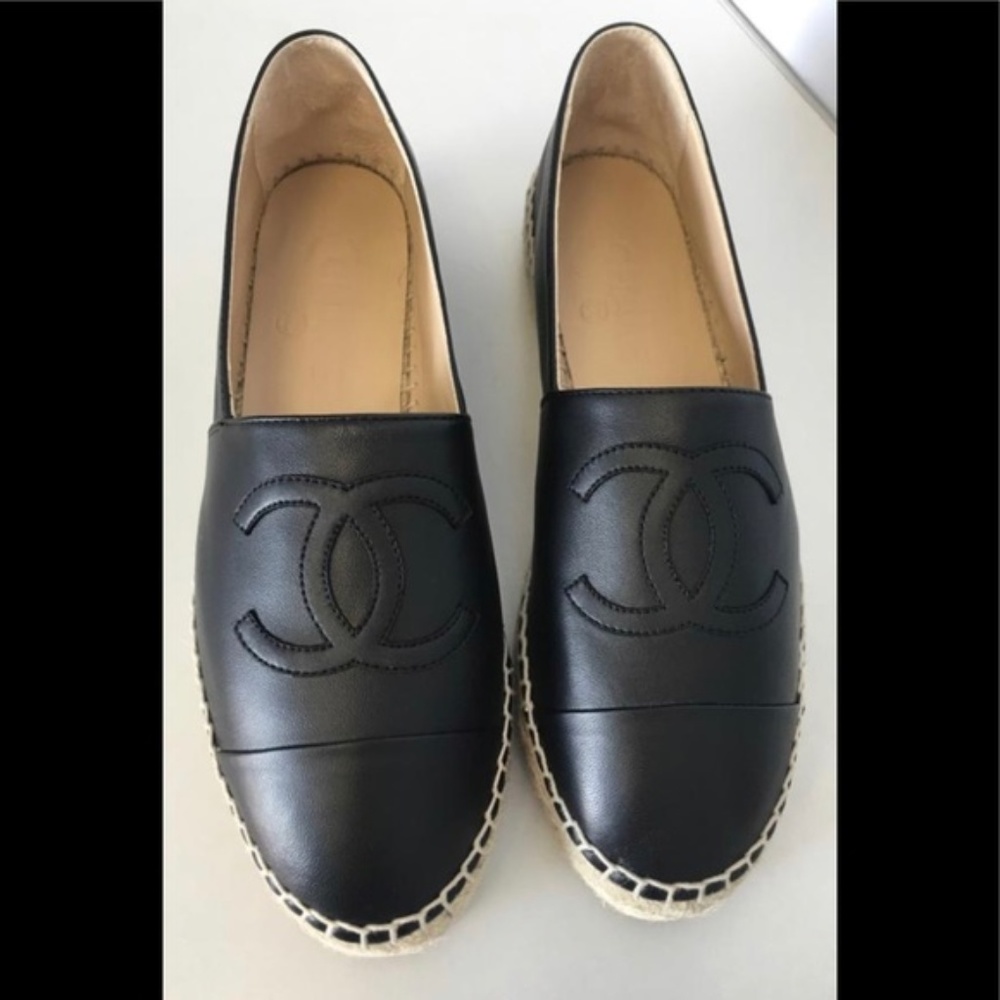 NEW Chanel Esapdrilles Lambskin CC Espadrilles